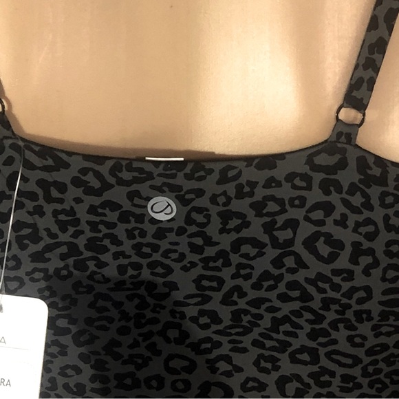 CRZ YOGA Animal Print Gray Black Sports Bra Wirefree Padded Cropped Tank Small - Picture 7 of 9
